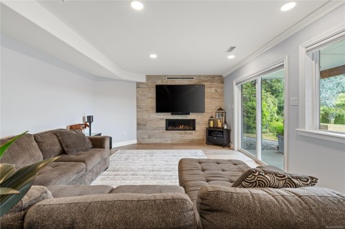 6002 Icarus Dr, Nanaimo, BC 
