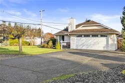 521 Birch Ave  Qualicum Beach, BC V9K 1K4