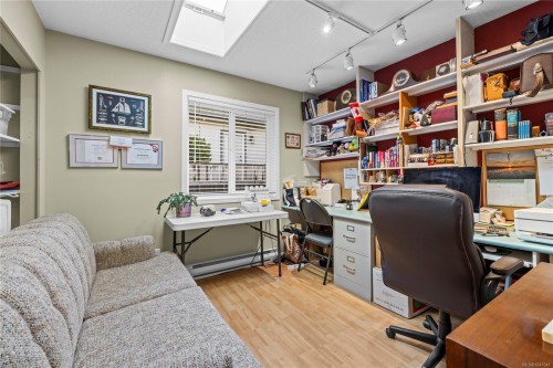 521 Birch Ave, Qualicum Beach, BC 