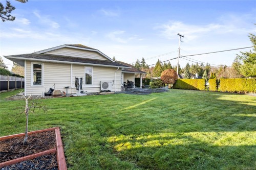 521 Birch Ave, Qualicum Beach, BC 