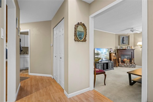 521 Birch Ave, Qualicum Beach, BC 