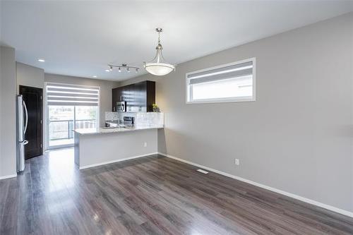 154 Philip Lee Dr, Winnipeg, MB - Indoor