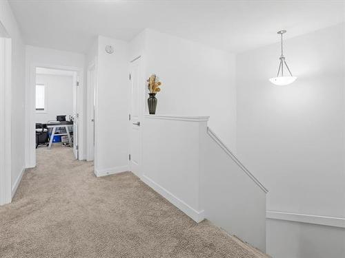 111-255 Peguis St, Winnipeg, MB - Indoor Photo Showing Other Room