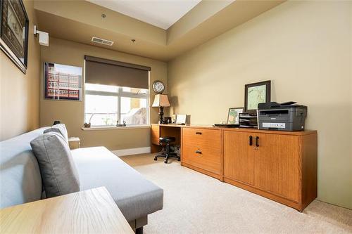 2204-84 Snow St, Winnipeg, MB - Indoor