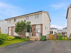 17 Osborne Drive  Eastern Passage, NS B3G 1H1