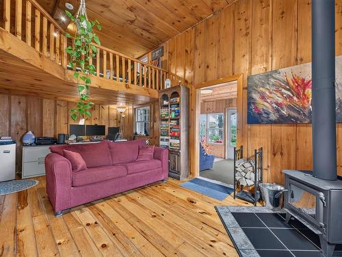 222 Victoria Street E, Amherst, NS - Indoor With Fireplace