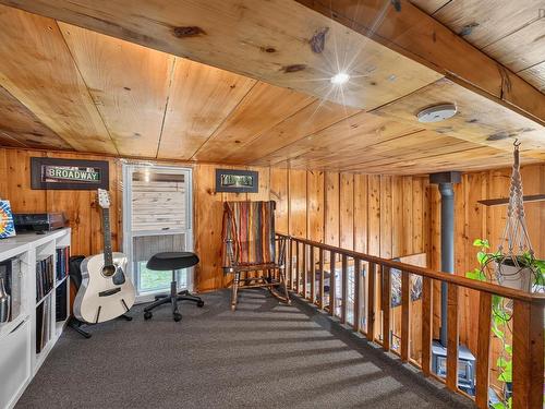 222 Victoria Street E, Amherst, NS - Indoor
