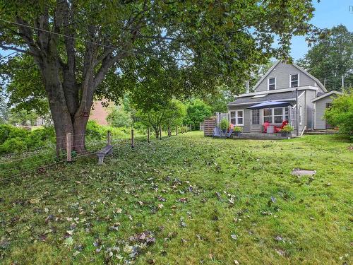 222 Victoria Street E, Amherst, NS - Outdoor