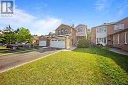 6200 PRAIRIE CIRCLE  Mississauga, ON L5N 5Y4