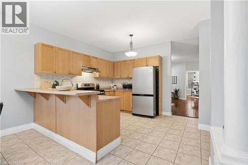27 Spruce Boulevard, Acton, ON - Indoor Photo Showing Kitchen