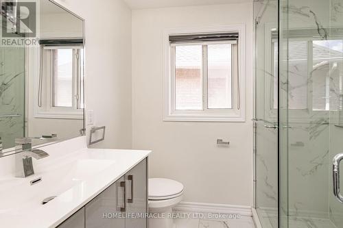 5 Octillo Boulevard, Brampton, ON - Indoor Photo Showing Bathroom