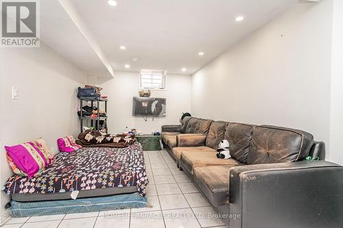 5 Octillo Boulevard, Brampton, ON - Indoor
