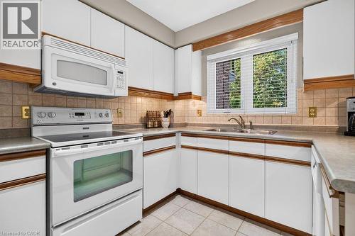 2136 Old Lakeshore Road Unit# 8, Burlington, ON - Indoor Photo Showing Kitchen With Double Sink