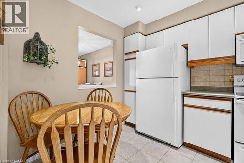 2136 Old Lakeshore Road Unit# 8, Burlington, ON - Indoor