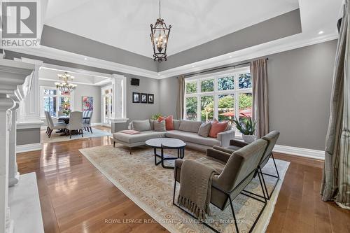 503 Meadow Wood Road, Mississauga, ON - Indoor Photo Showing Living Room