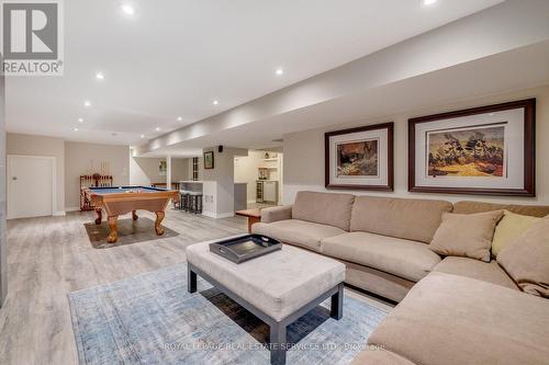 503 Meadow Wood Road, Mississauga, ON - Indoor Photo Showing Living Room