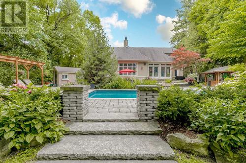 503 Meadow Wood Road, Mississauga, ON - Outdoor With In Ground Pool