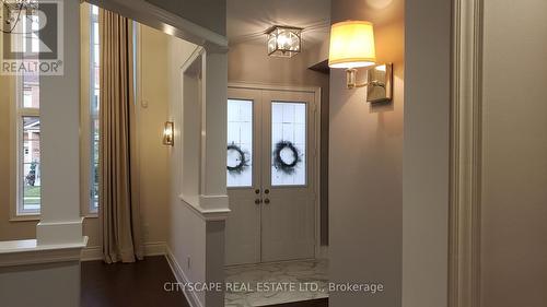 56 GOLDEN HAWK DRIVE , Hamilton, Ontario L8B 1W9 5