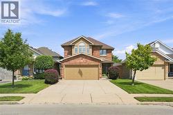 64 REDFERN Avenue  Hamilton, ON L9C 7S4