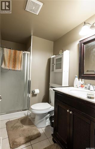 516 Hamilton Street, Regina, SK - Indoor Photo Showing Bathroom