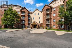 3160 WILDWOOD Unit# 217 Windsor, ON N8R 2K8