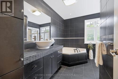 48 Bert G Argue Drive, Ottawa, ON - Indoor Photo Showing Bathroom
