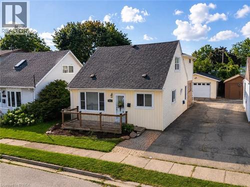 49 SEVENTH Avenue  Brantford, ON N3S 1B3