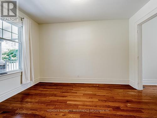 5 BANK STREET , Toronto, Ontario M6K 1R4 3