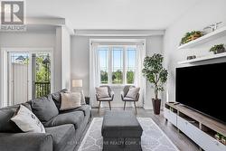 10 - 2985 JACKSON DRIVE  Burlington, ON L7M 0W2