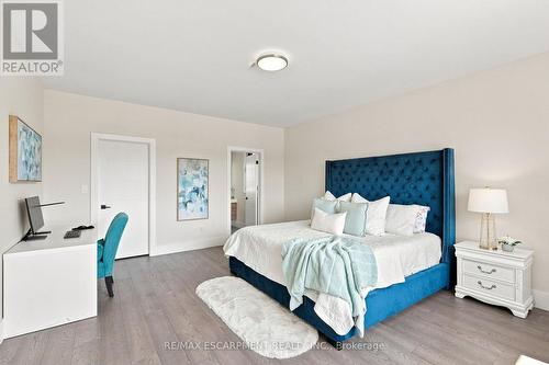 1181 Ogden Avenue, Mississauga, ON - Indoor Photo Showing Bedroom