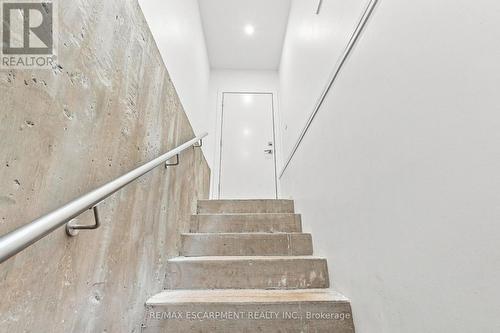 1181 Ogden Avenue, Mississauga, ON - Indoor Photo Showing Other Room