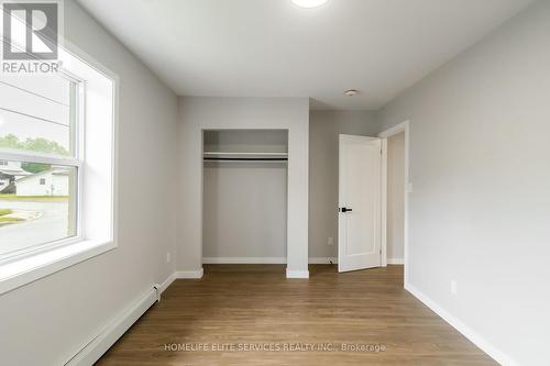 196 Second Avenue E, North Bay, ON - Indoor Photo Showing Other Room