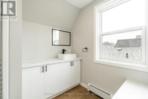 196 Second Avenue E, North Bay, ON - Indoor Photo Showing Other Room