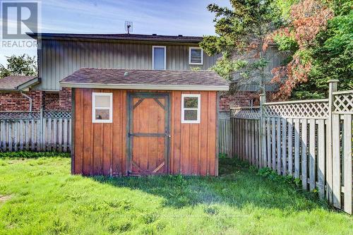 3 Cora Drive, Kitchener, ON - Outdoor