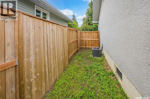 1903 Wilson Crescent, Saskatoon, SK - Outdoor