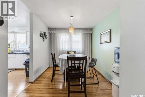 192 Salisbury Drive, Saskatoon, SK - Indoor Photo Showing Dining Room