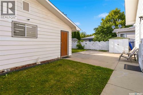 192 Salisbury Drive, Saskatoon, SK - Outdoor With Exterior