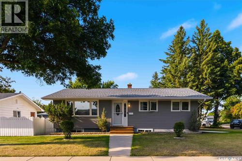 192 Salisbury Drive, Saskatoon, SK - Outdoor