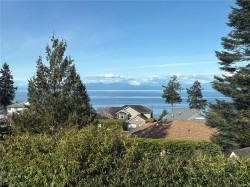 114 Nona Pl Nanaimo, BC V9V 1B6