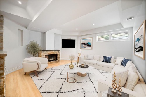 762 Duchess Drive, Mississauga, ON 