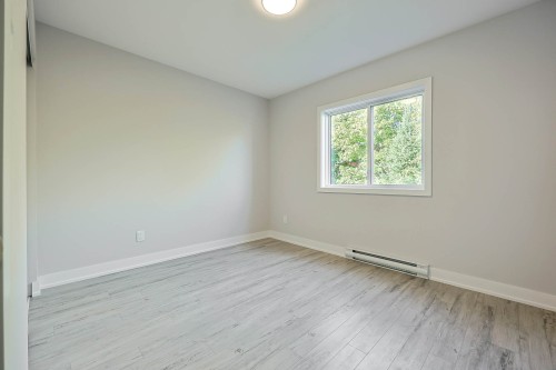 Chambre à coucher - C-228 Ch. Freeman, Gatineau (Hull), QC 