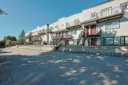 Façade - C-228 Ch. Freeman, Gatineau (Hull), QC 