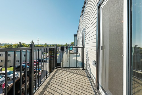 Balcon - C-228 Ch. Freeman, Gatineau (Hull), QC 
