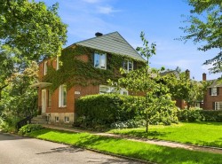 300 Boul. Laird Mont-Royal, QC H3R 1Y2