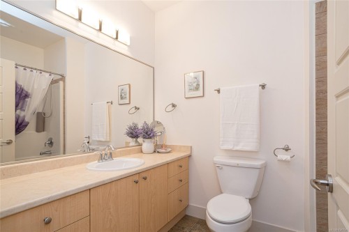 3109 Cliffs Rd, Duncan, BC 