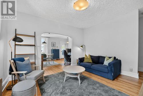 128 Second Avenue, Ottawa, ON 
