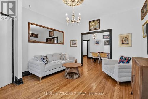 128 Second Avenue, Ottawa, ON 