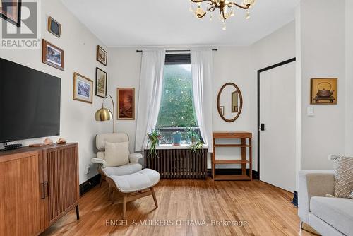 128 Second Avenue, Ottawa, ON 