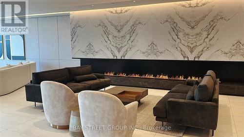 B3001 - 50 UPPER MALL WAY , Vaughan, Ontario L4J 4P8 2