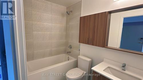 B3001 - 50 UPPER MALL WAY , Vaughan, Ontario L4J 4P8 5
